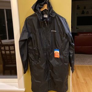 NWT COLUMBIA WOMEN’S LONG WINDBREAKER. PRICE IS FIRM